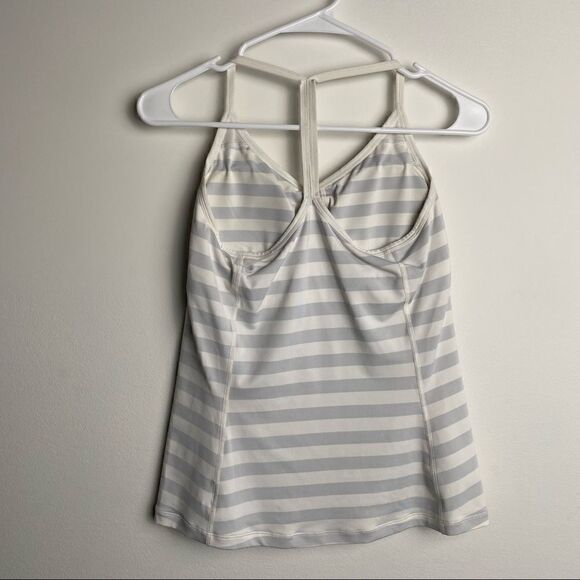 Nike Racerback T back Tank Top with Built in Bra size Medium White Grey Stripe - Picture 2 of 3